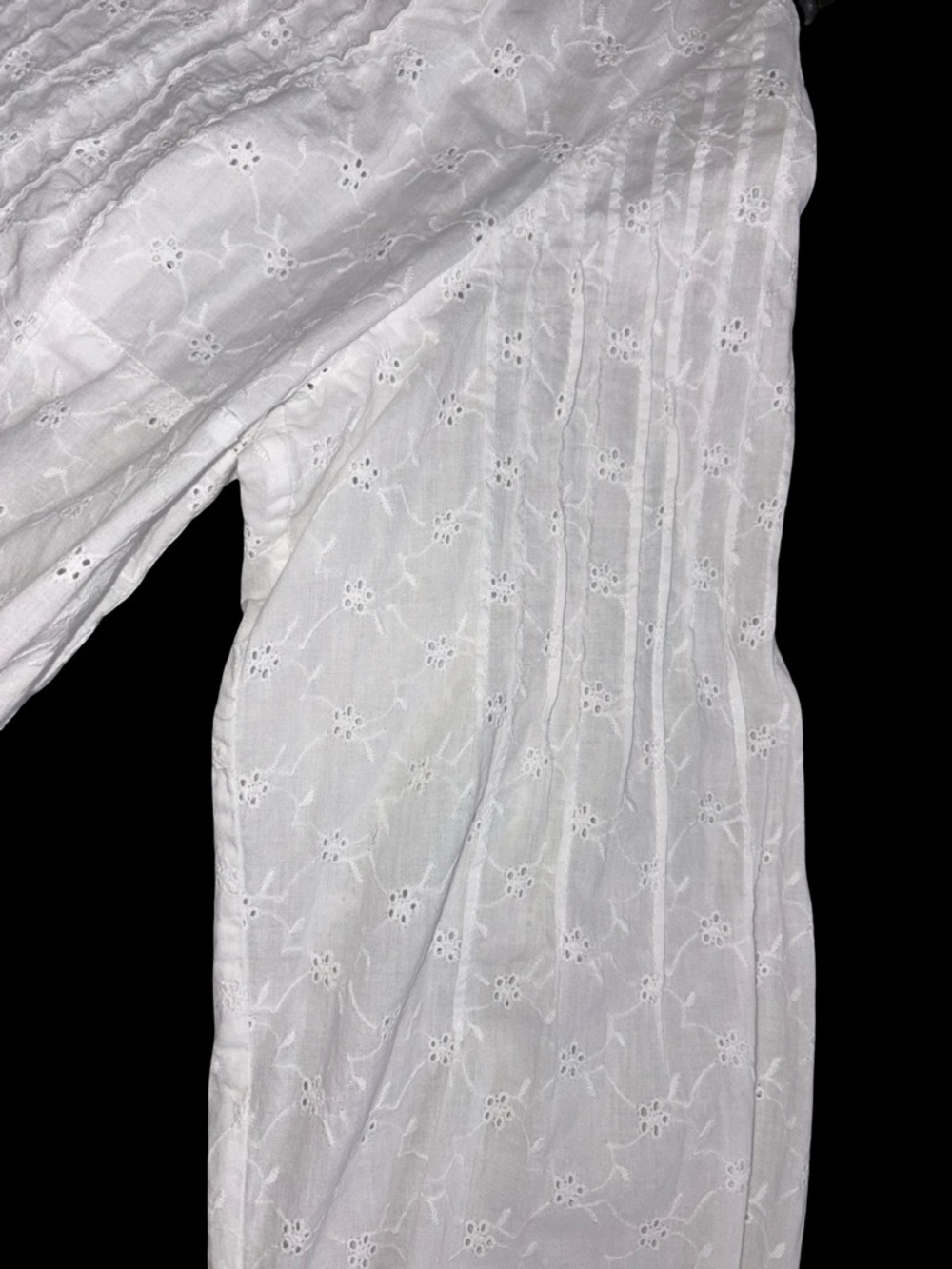J. Jill White Eyelet Tunic Top Small Cotton Boho Embroidered Beaded Cottagecore - Picture 4 of 13